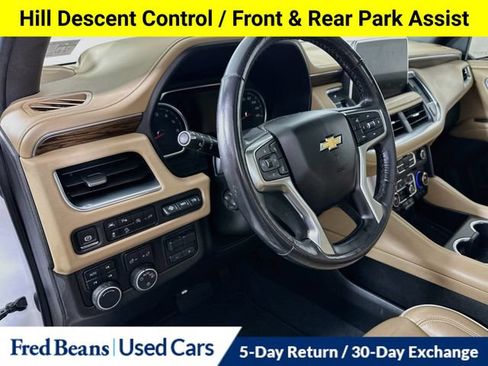 Used 2021 Chevrolet Tahoe Premier w/ Premium Package AWD/4WD image 14