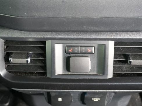 Used 2025 Ford F150 Raptor image 22