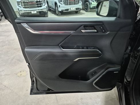 Certified 2024 GMC Acadia Elevation image 23