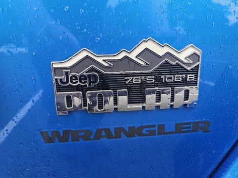 Used 2014 Jeep Wrangler Unlimited Sahara AWD/4WD image 10