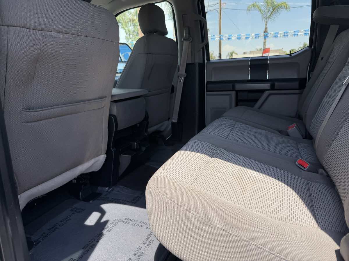 Used 2017 Ford F250 XLT w/ XLT Value Package AWD/4WD image 31