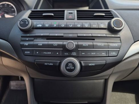 Used 2012 Honda Accord LX image 29