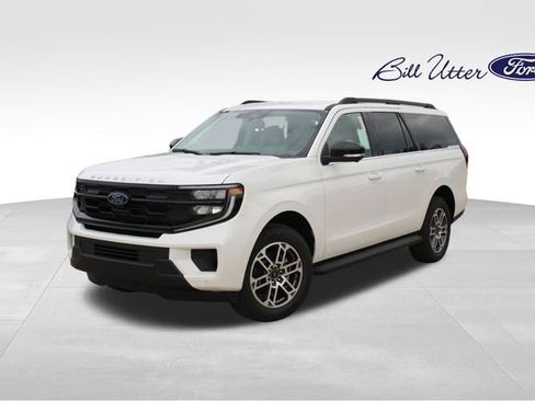 New 2026 Ford Expedition Max Active AWD/4WD image 1