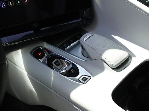 Used 2023 Chevrolet Corvette Stingray Premium Conv w/ Z51 Performance Package image 15