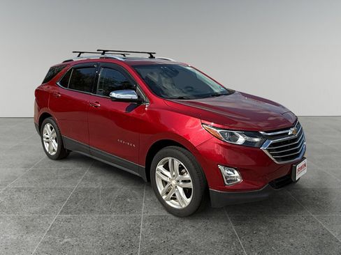Used 2018 Chevrolet Equinox Premier AWD/4WD image 7
