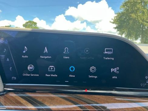 Used 2023 Cadillac Escalade Premium Luxury Platinum w/ LPO, Radiant Package RWD image 24