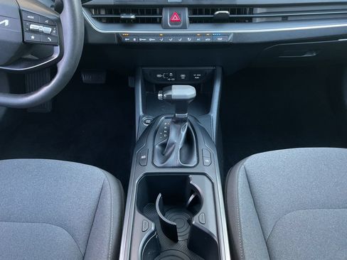 Used 2025 Kia K4 FWD image 9