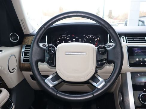 Used 2019 Land Rover Range Rover HSE image 11