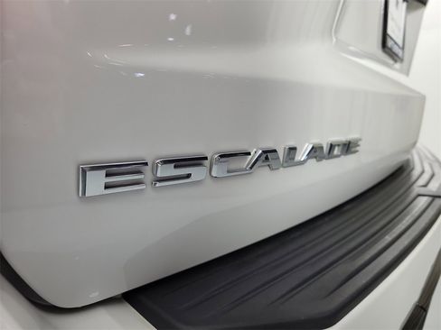 Used 2021 Cadillac Escalade Sport Platinum w/ Heavy-Duty Trailer Package image 7