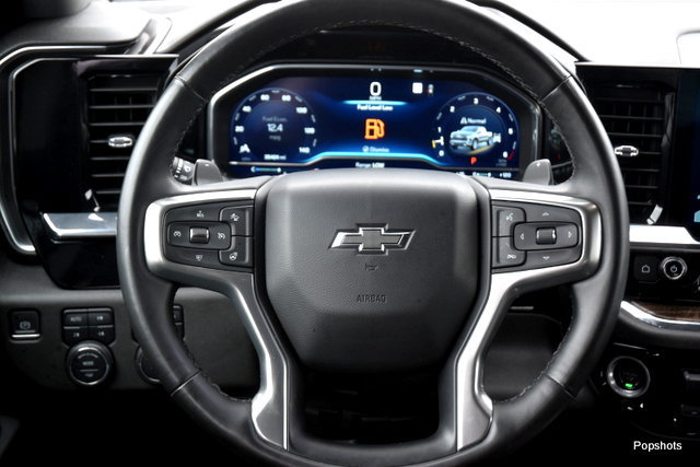 Used 2023 Chevrolet Silverado 1500 RST AWD/4WD image 17