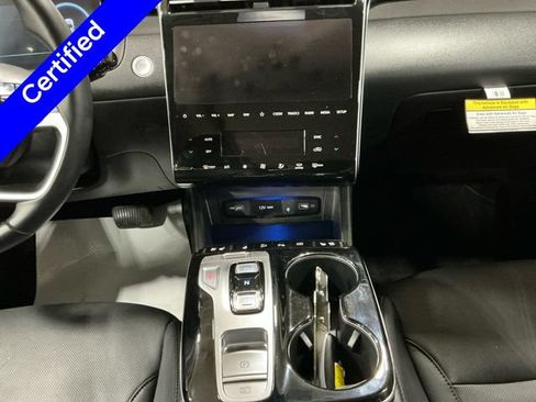 Certified 2023 Hyundai Tucson Limited AWD/4WD image 12
