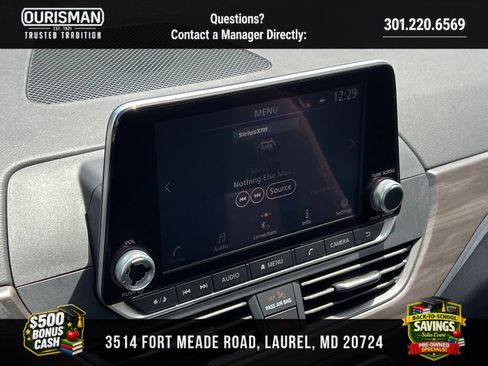 Used 2025 Nissan Altima 2.5 SV FWD image 12