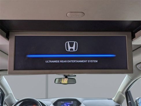 Used 2017 Honda Odyssey Touring Elite image 15