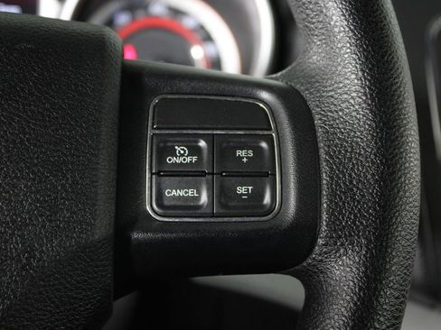 Used 2018 Dodge Journey SE image 23