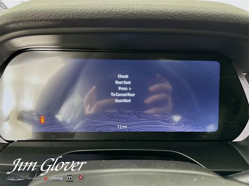 New 2025 Jeep Grand Cherokee Altitude image 37