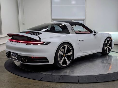 Used 2023 Porsche 911 Targa 4S w/ Premium Package AWD/4WD image 15