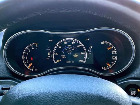 Used 2021 Jeep Grand Cherokee Laredo X RWD image 13