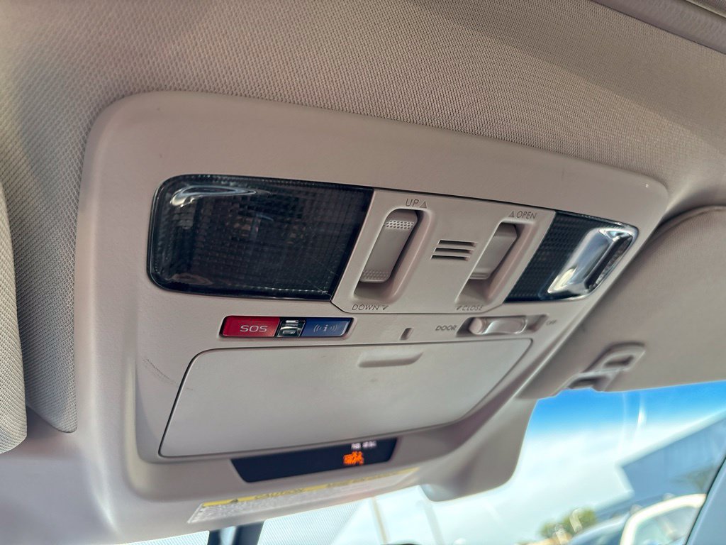 Used 2019 Subaru Outback 2.5i Touring w/ Popular Package #3A AWD/4WD image 20