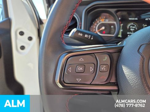 Used 2024 Jeep Wrangler Unlimited Rubicon image 26