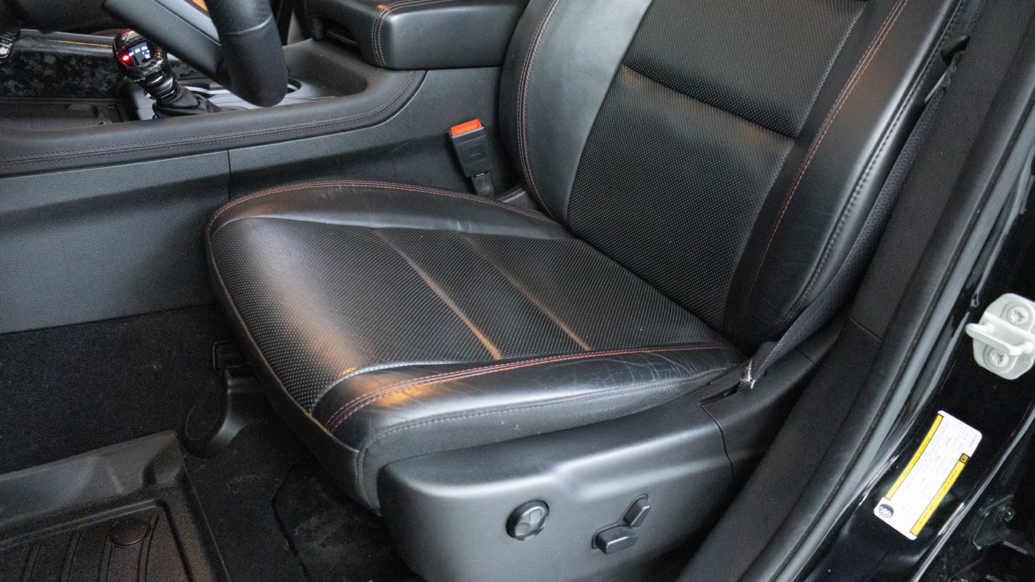 Used 2023 Dodge Durango R/T AWD/4WD image 12