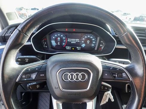 Used 2021 Audi Q3 2.0T Premium image 11