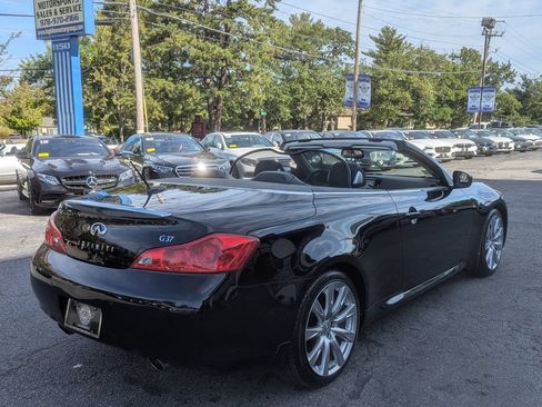 Used 2013 INFINITI G37 Convertible w/ Premium Pkg RWD image 40