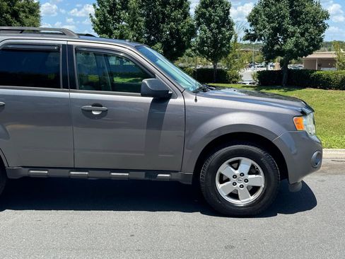 Used 2011 Ford Escape XLT FWD image 36