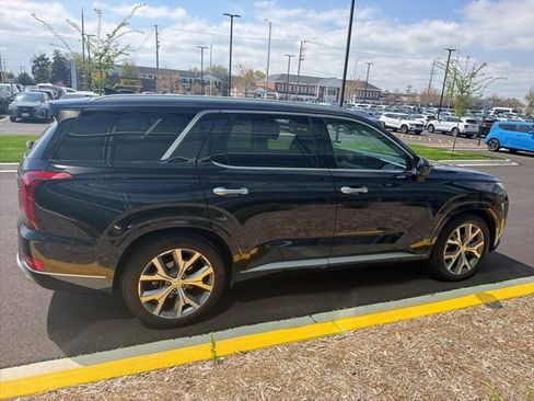 Used 2021 Hyundai Palisade Limited image 12
