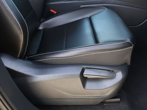 Used 2023 Volkswagen Atlas SE image 16