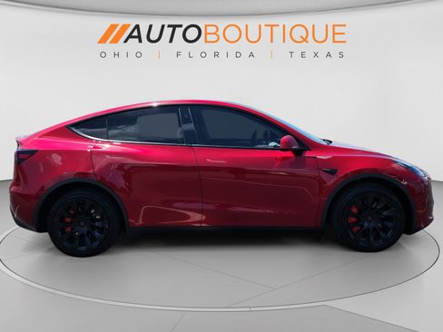 Used 2024 Tesla Model Y Long Range AWD/4WD image 6