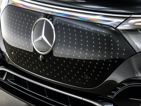 New 2026 Mercedes-Benz EQS 400 4MATIC SUV image 12