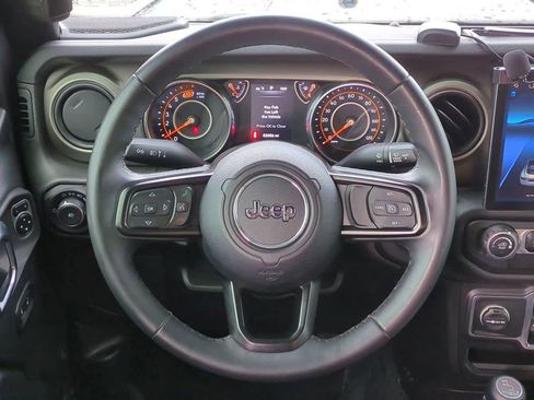 Used 2018 Jeep Wrangler Unlimited Sport S image 21