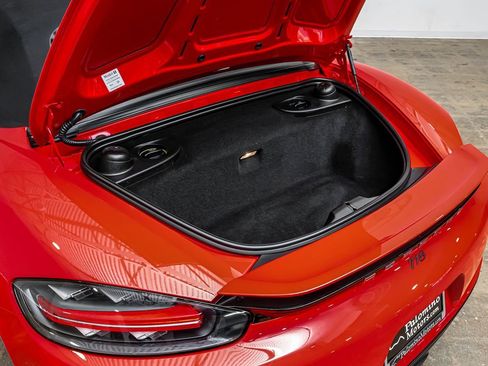 Used 2019 Porsche 718 Boxster image 45