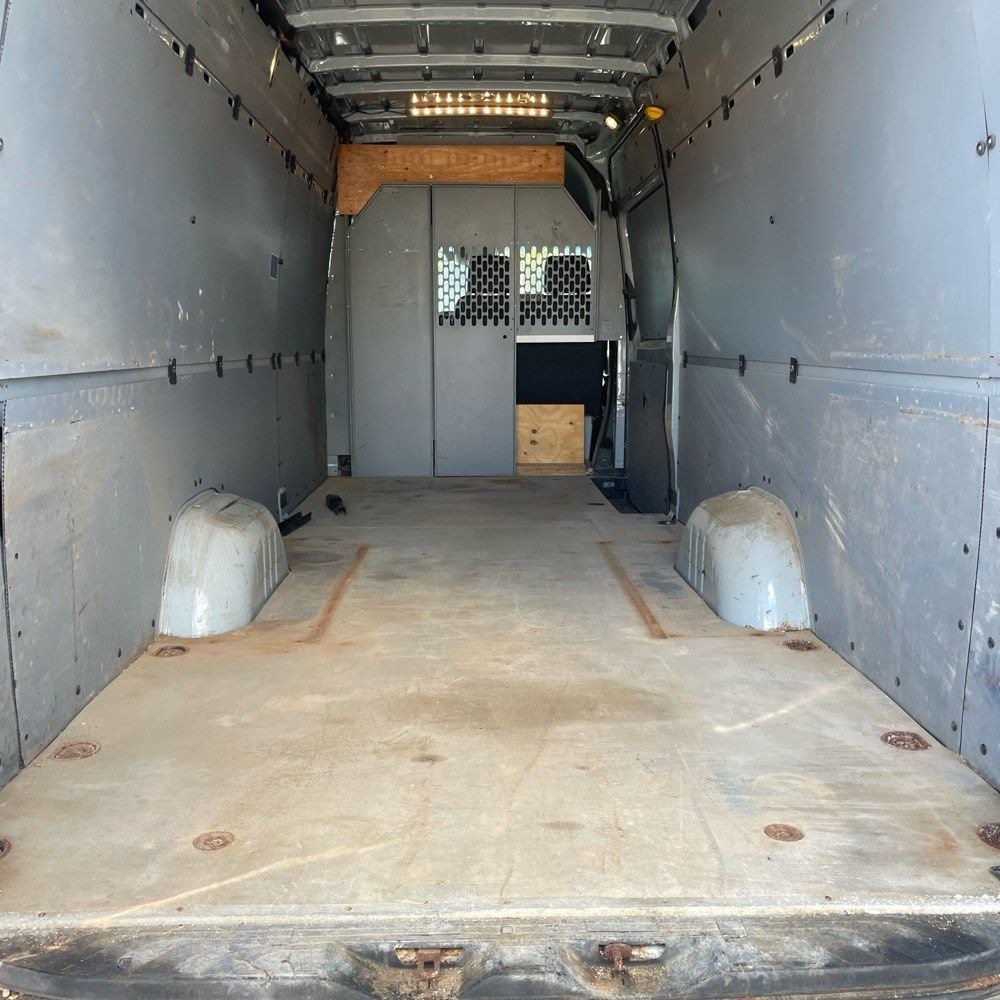 Used 2022 Mercedes-Benz Sprinter 2500 image 12