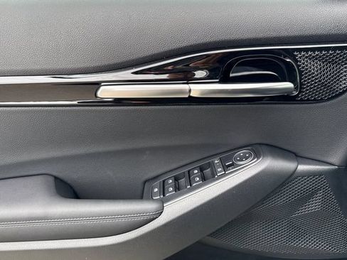 New 2026 Kia Seltos S FWD image 12