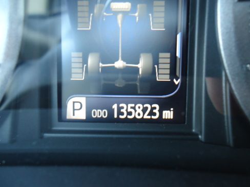Used 2015 Toyota Sienna XLE Premium AWD/4WD image 13