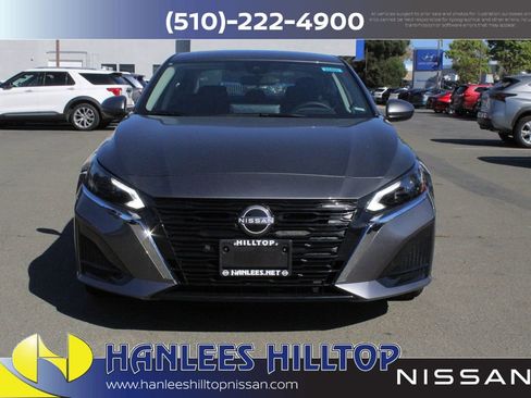 New 2025 Nissan Altima 2.5 SV w/ SV Special Edition Package image 4