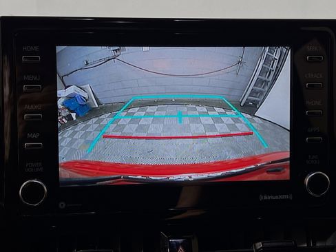 Used 2021 Toyota Corolla LE image 27