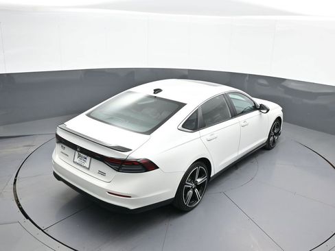 Certified 2023 Honda Accord Sport image 37