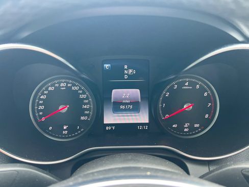 Used 2015 Mercedes-Benz C 300 4MATIC Sedan image 50