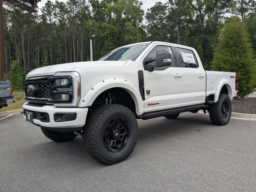 New 2026 Ford F250 Lariat w/ Black Appearance Package AWD/4WD image 8