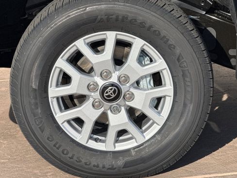 New 2026 Toyota Tacoma SR5 image 32
