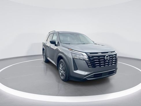New 2026 Nissan Pathfinder SV AWD/4WD image 2