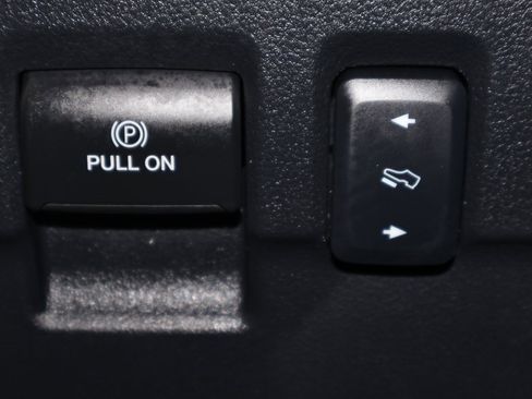 Used 2023 Ford F250 Lariat w/ Lariat Ultimate Package image 29