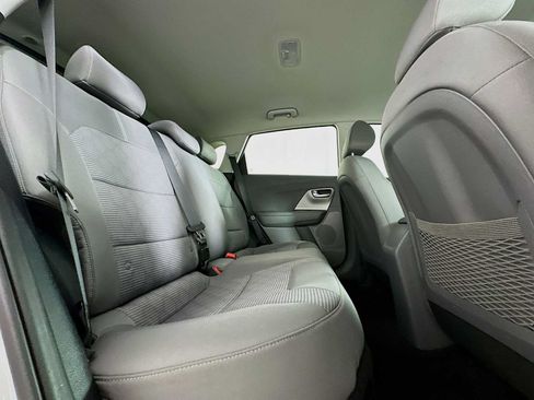 Used 2022 Kia Niro LX FWD image 23