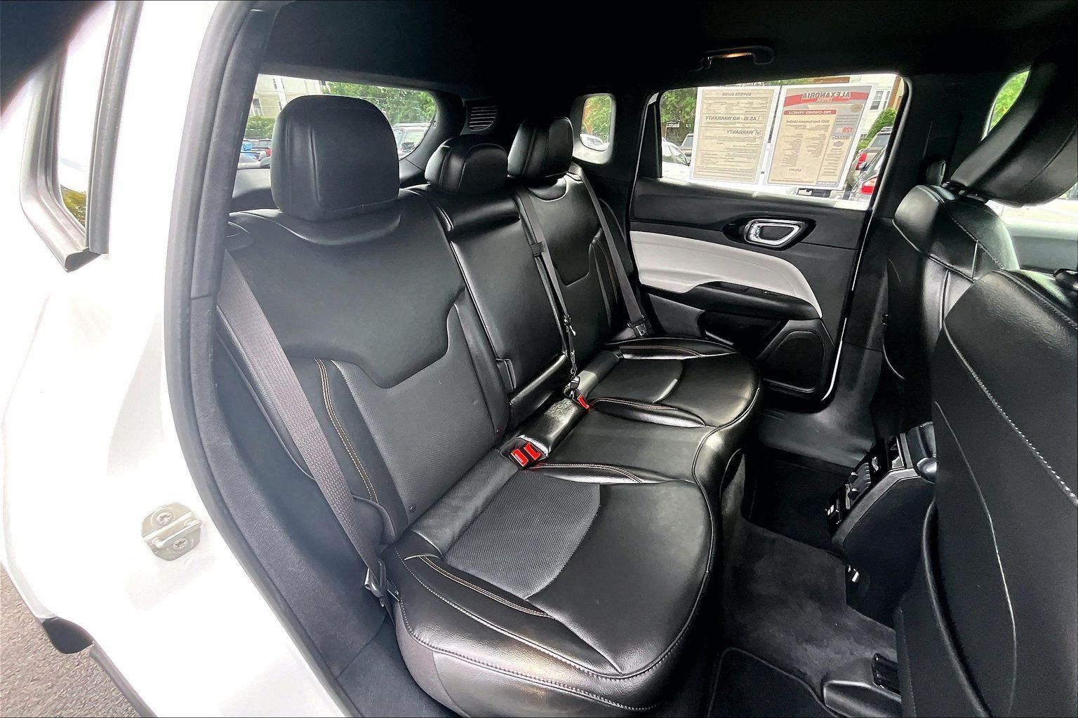 Used 2023 Jeep Compass Limited AWD/4WD image 25