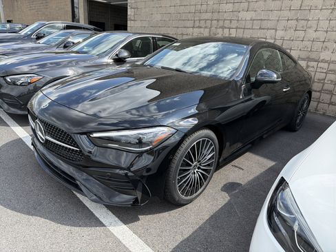 New 2026 Mercedes-Benz CLE 300 4MATIC Coupe image 4