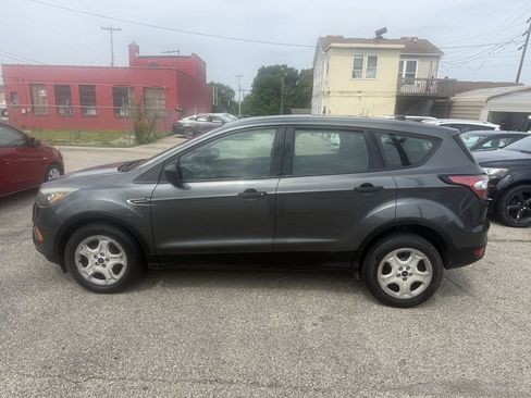 Used 2018 Ford Escape S FWD image 3