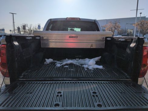 Used 2014 Toyota Tundra SR5 image 21