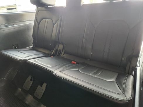 Used 2021 Ford Expedition Limited image 34